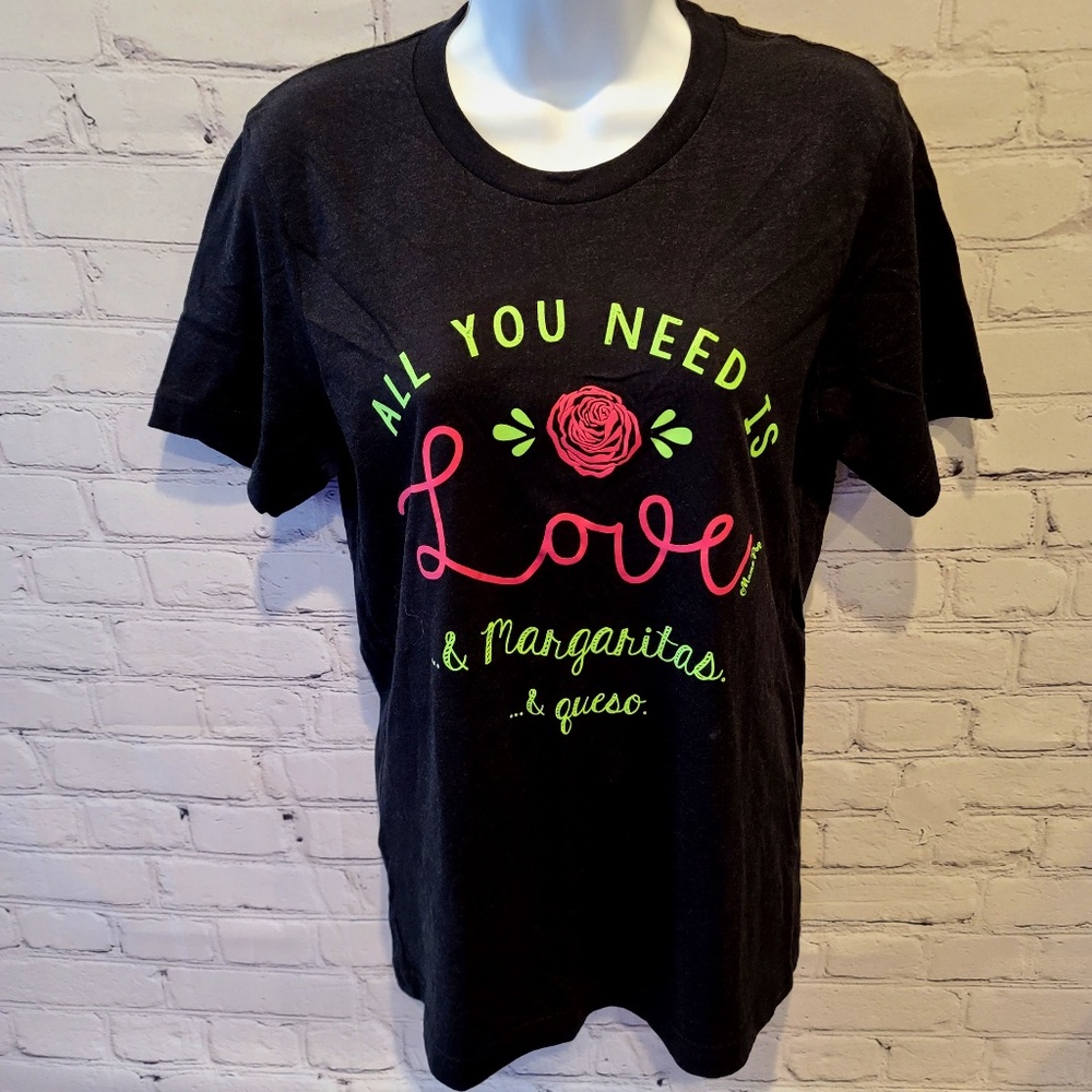 ALL YOU NEED IS LOVE TEE BLACK SIZE S